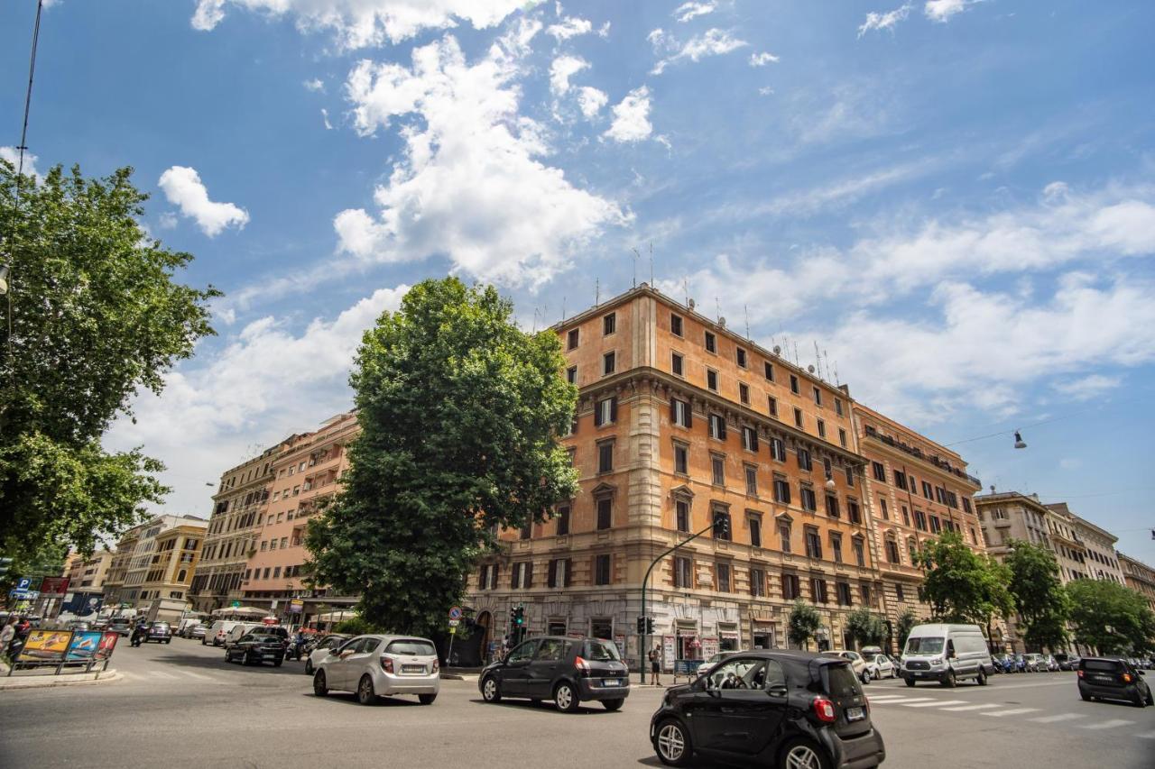 Giulio Cesare Charming Suite Great Location โรม ภายนอก รูปภาพ